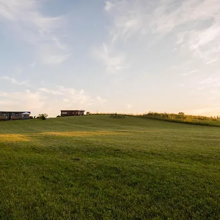 Kingsajz Сasa de vacaciones Giżycko